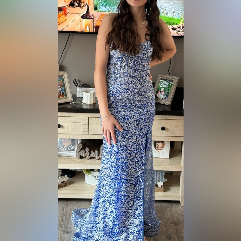Vip Fashion prom dress